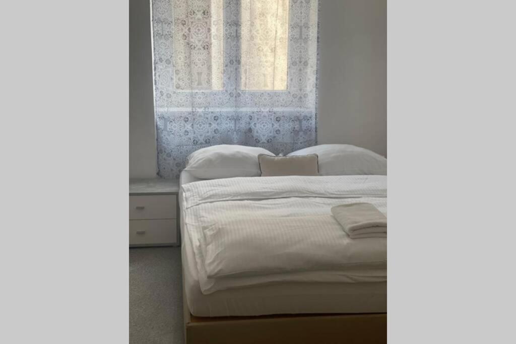 Private Room Near Vienna City Center 1 Экстерьер фото